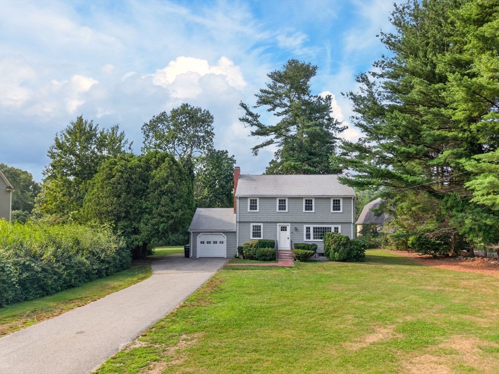 299 Concord Rd in Bedford