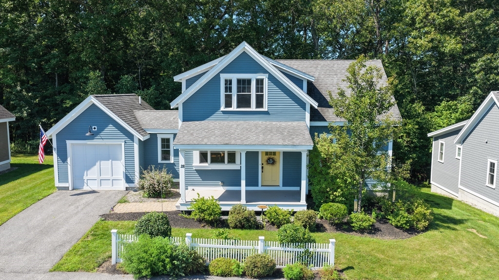 28 Follinsbee Ln #28 in West Newbury