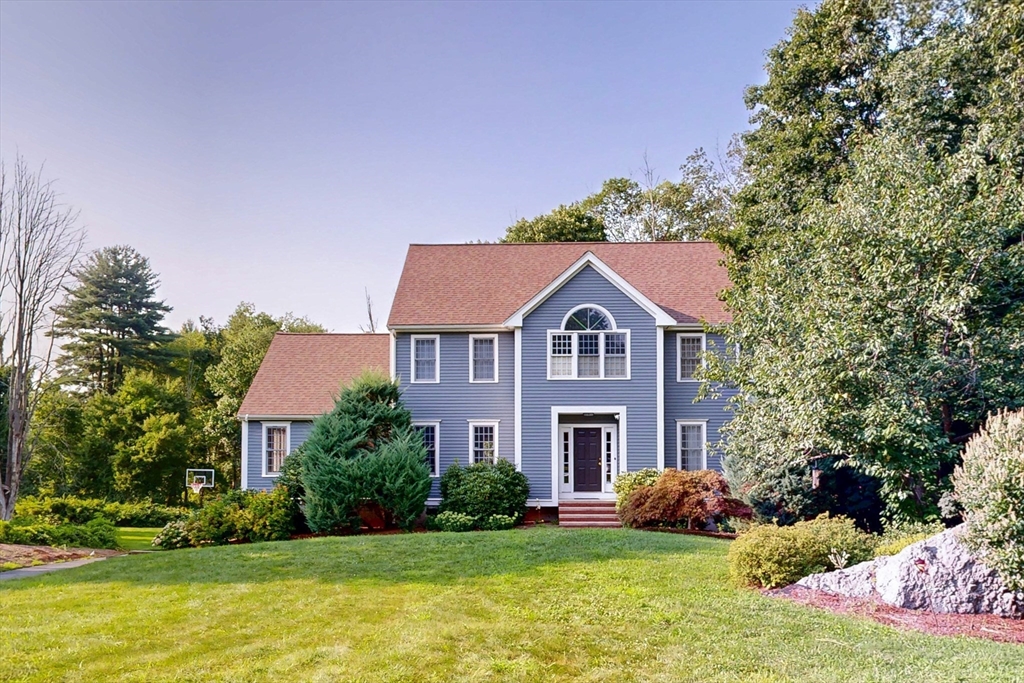 79 Summer St in South Walpole