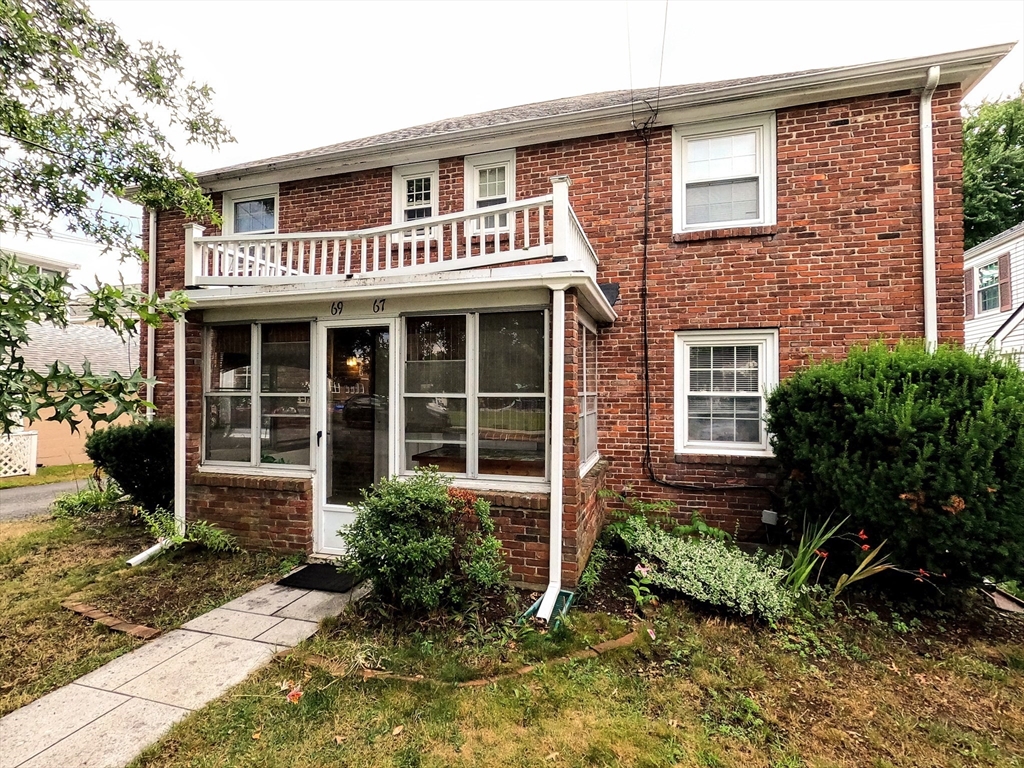 67-69 York Ave in Watertown