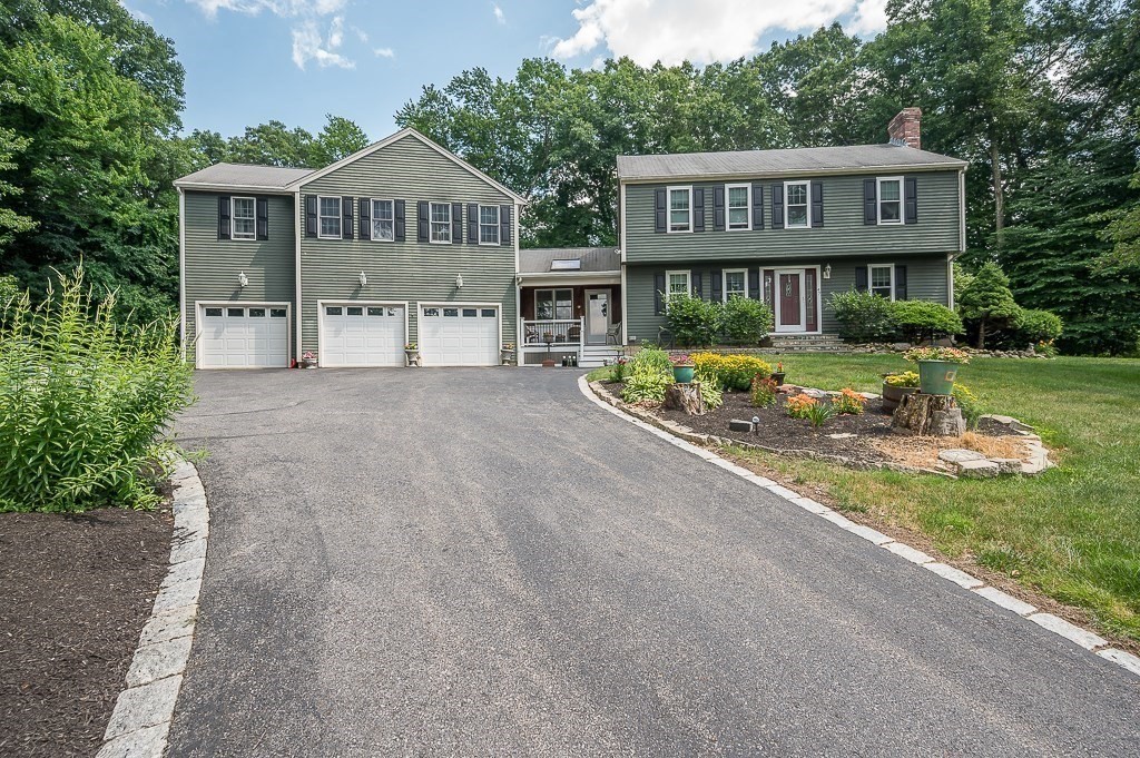 47 Houde St in Marlborough