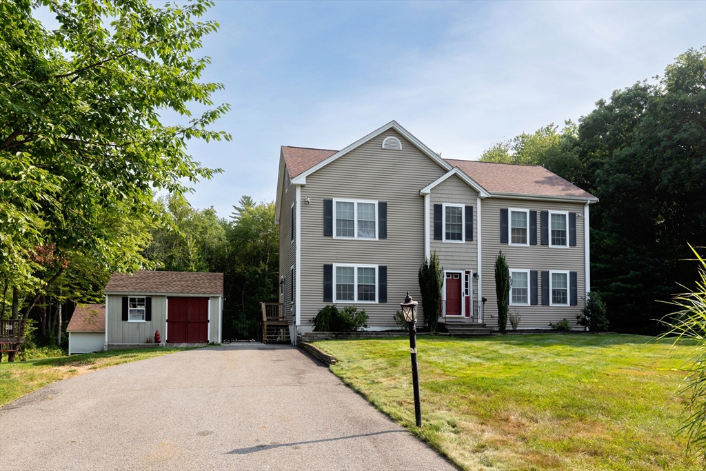 5 Debbie Ln in Assonet