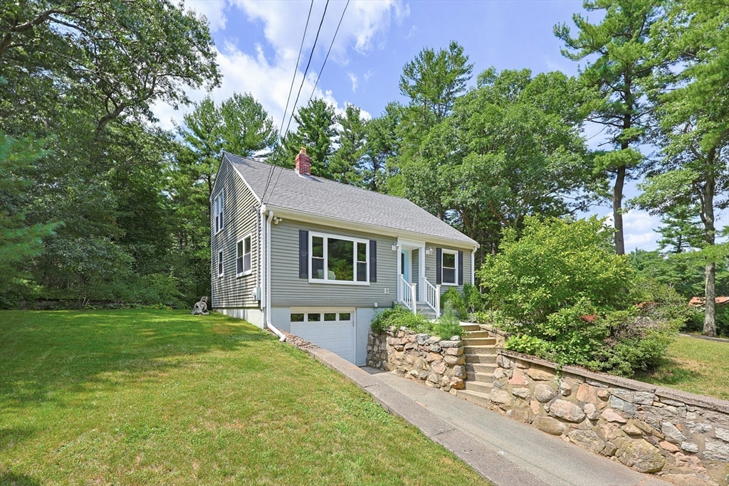 324 Taunton St in Wrentham