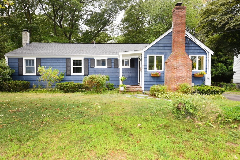 495 Thicket St in South Weymouth