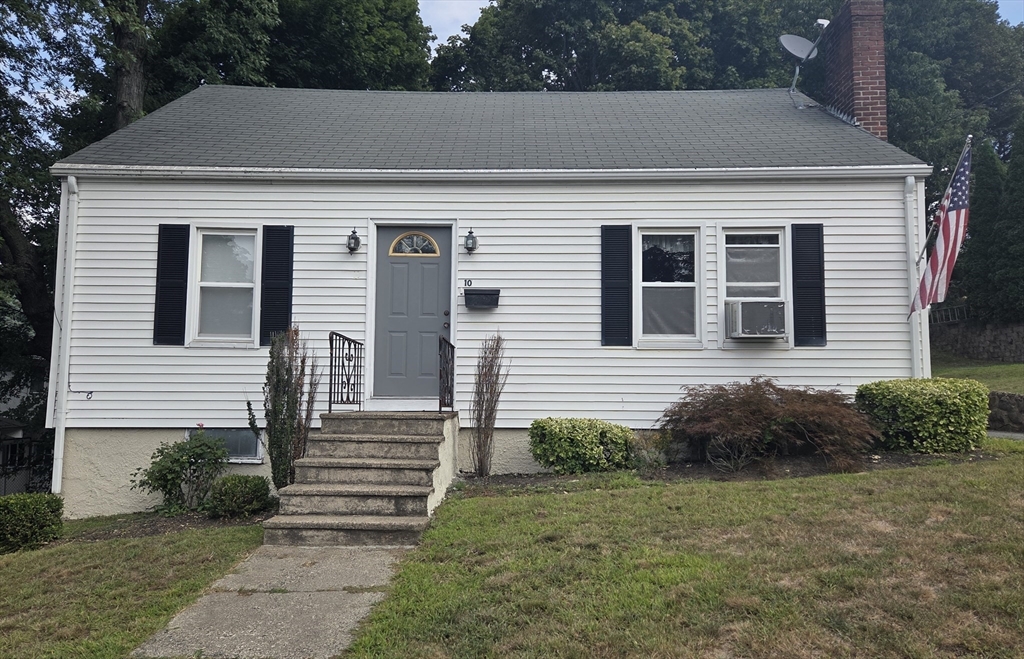 10 Duke Street in Swampscott