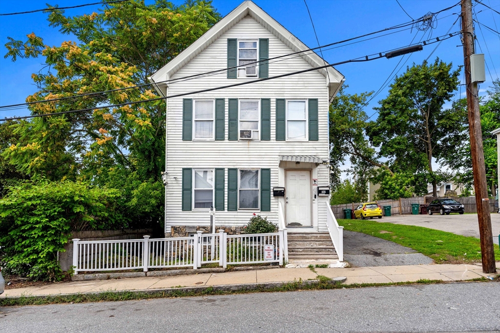 42 Albion Street in Lowell