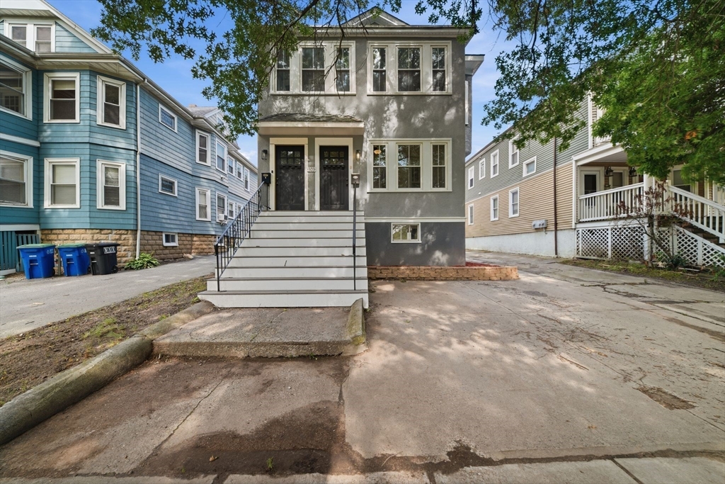 303 Alewife Brook Pkwy in Somerville