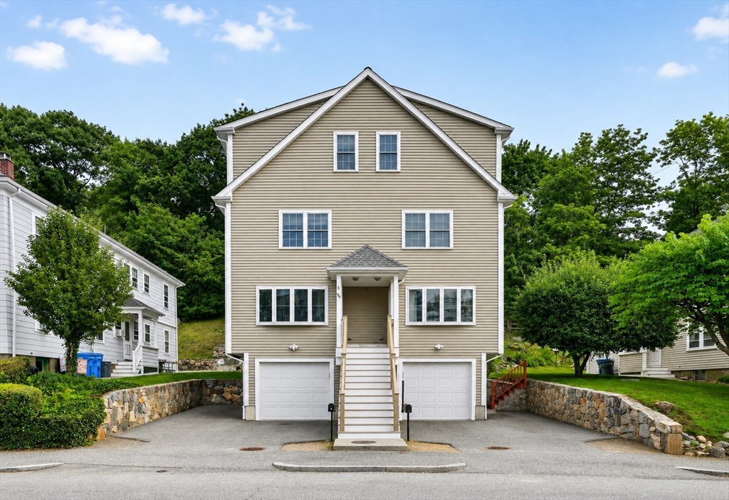 89 Overland Rd #2 in Waltham