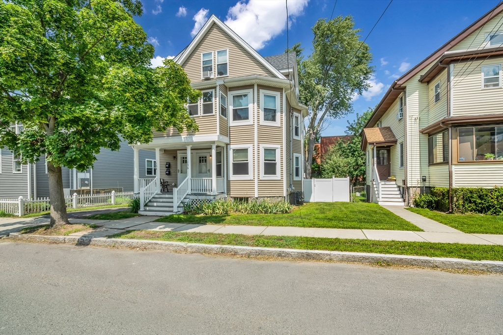 134 Willow St in Quincy
