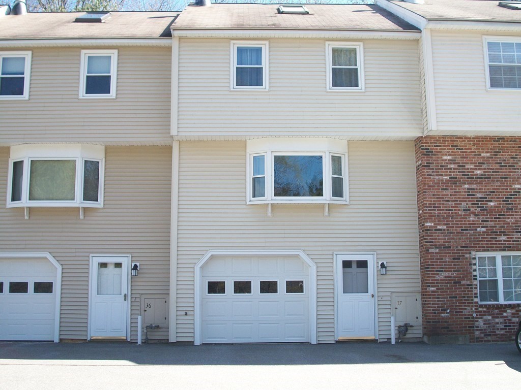 62 Frederick St #37 in Dracut