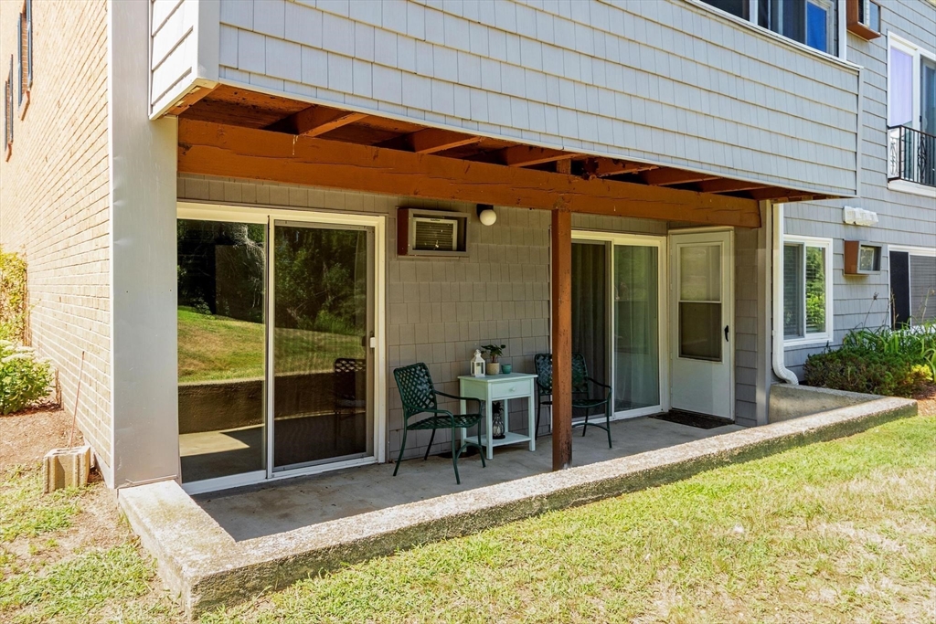 4 Glen Devin St #4 in Amesbury