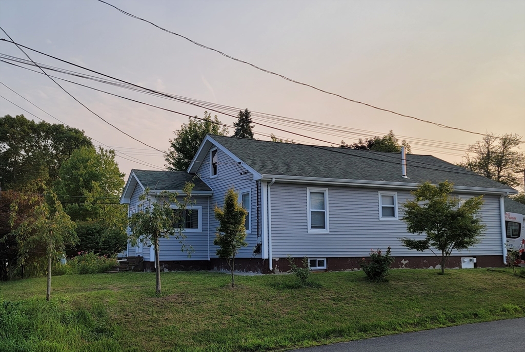 891 Granite St in Braintree