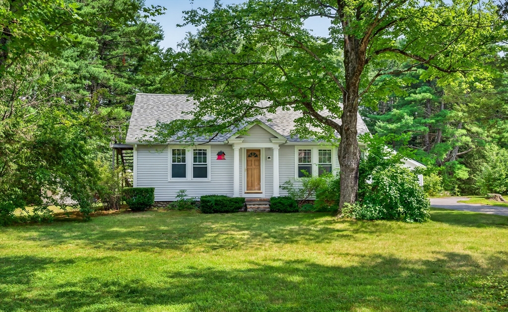 46 Tilton Ave in Lunenburg