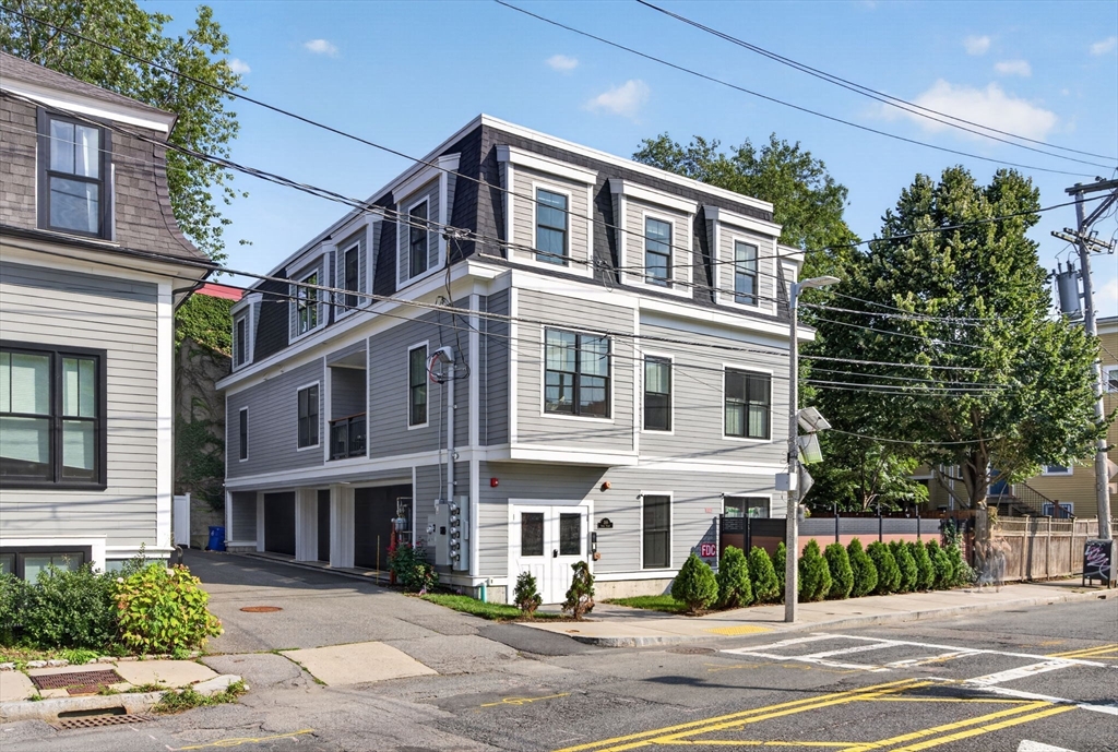 266 Amory St #2 in Jamaica Plain