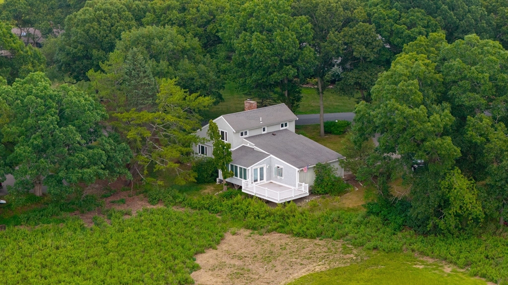 11 Nathaniel Way in Marshfield