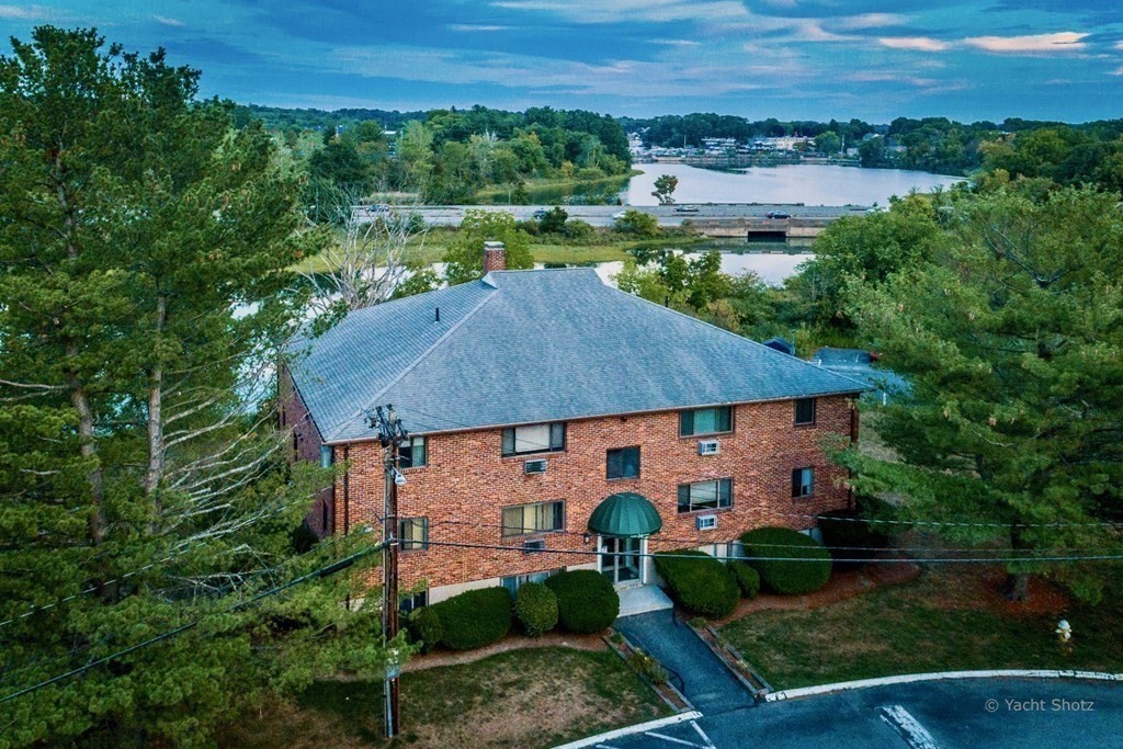 36 Bayview Terrace #4 in Danvers