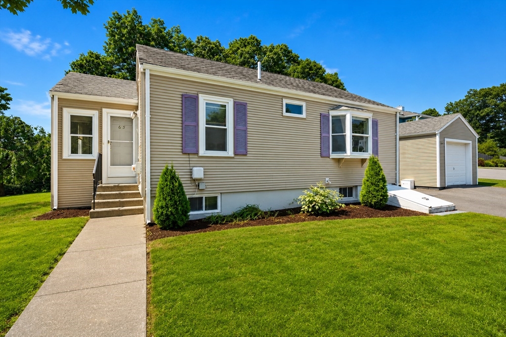 65 Fuller St in Canton