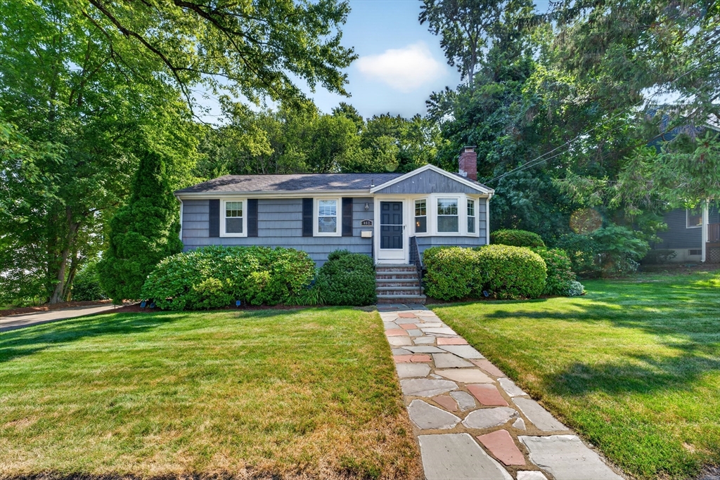 462 Chestnut St in Needham