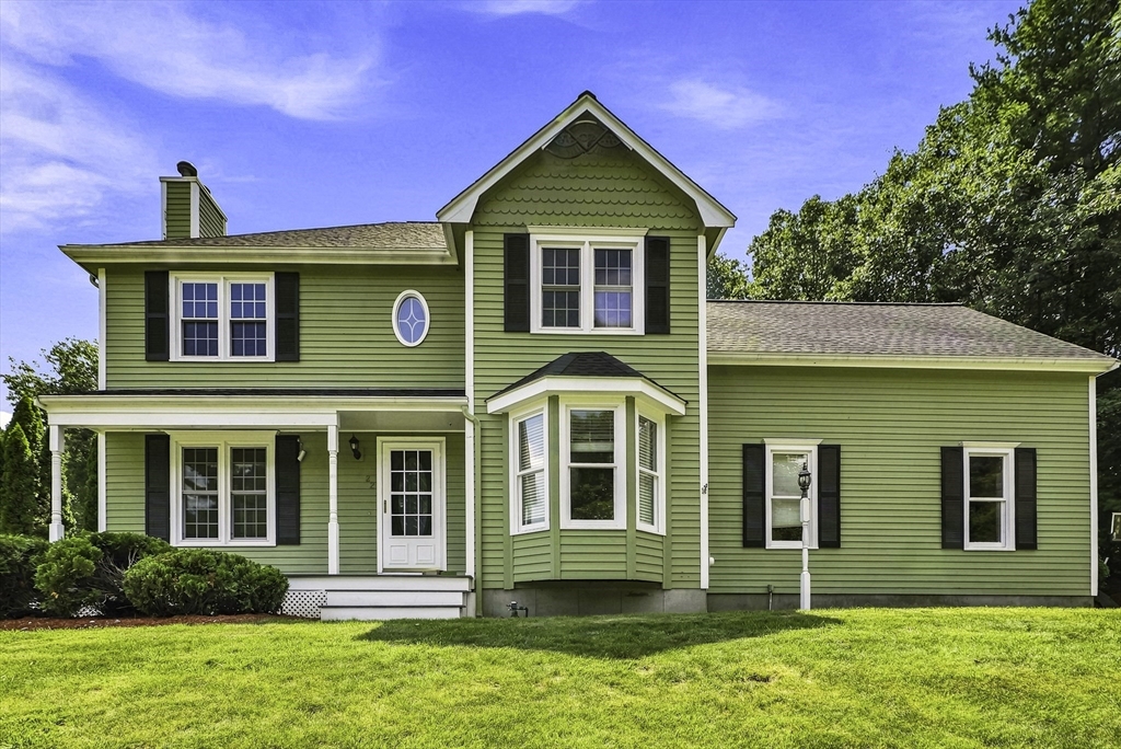 22 Stoney Hill Rd in Shrewsbury