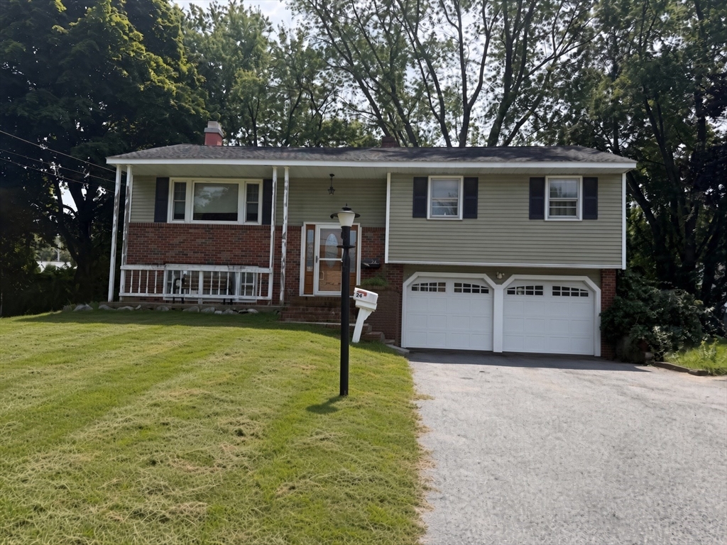 24 Crestshire Drive in Lawrence