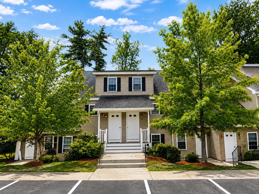 39 McGillen Drive #39 in Leominster
