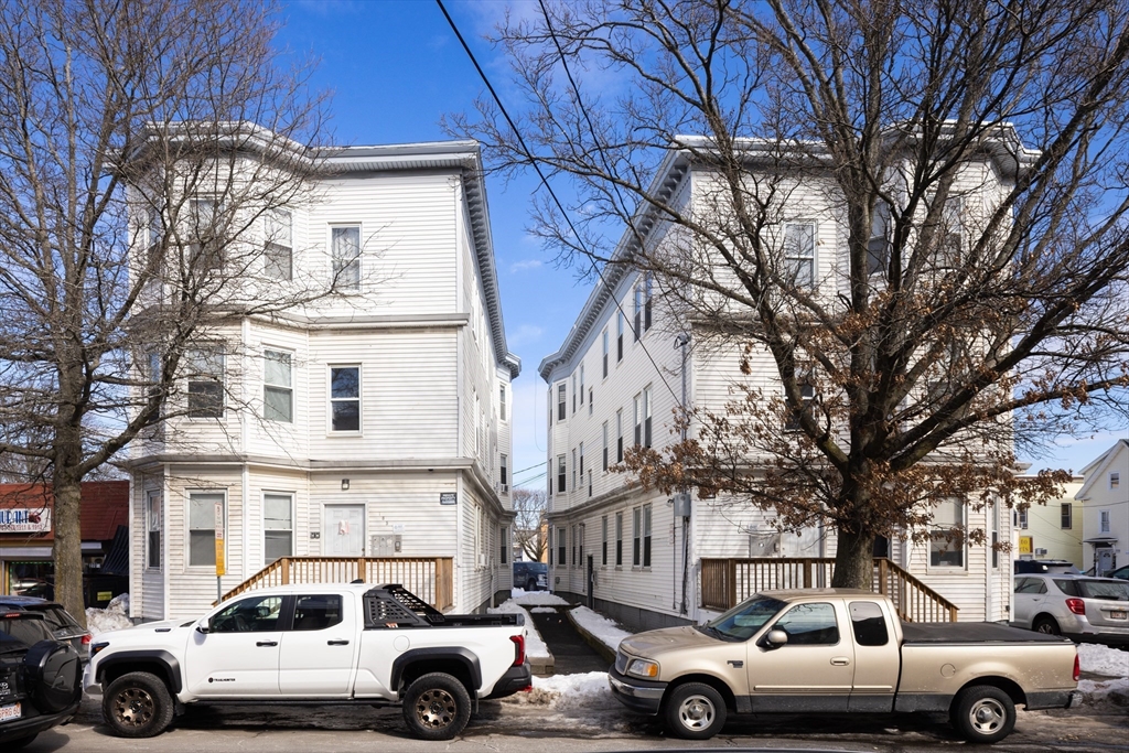 183-185 Chestnut Street in Lynn