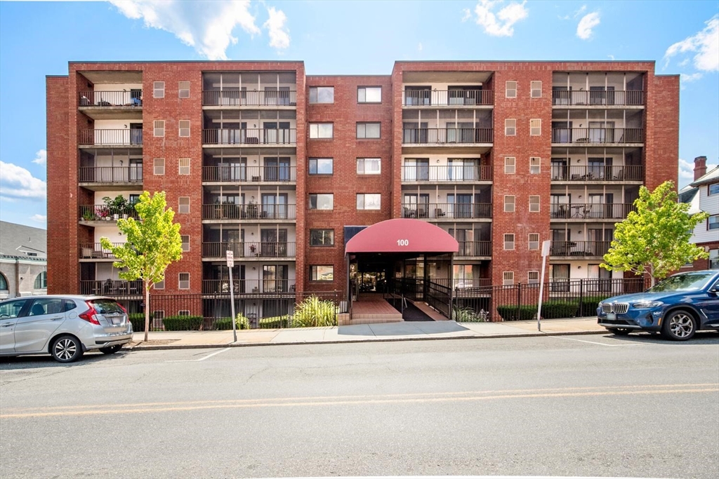 100 High St #206 in Medford