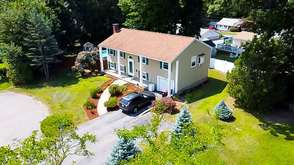 29 Rockland Cir in Brockton
