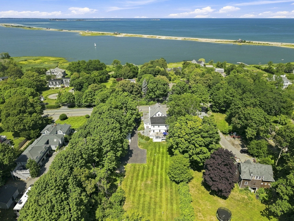 65 Warren Ave in Plymouth