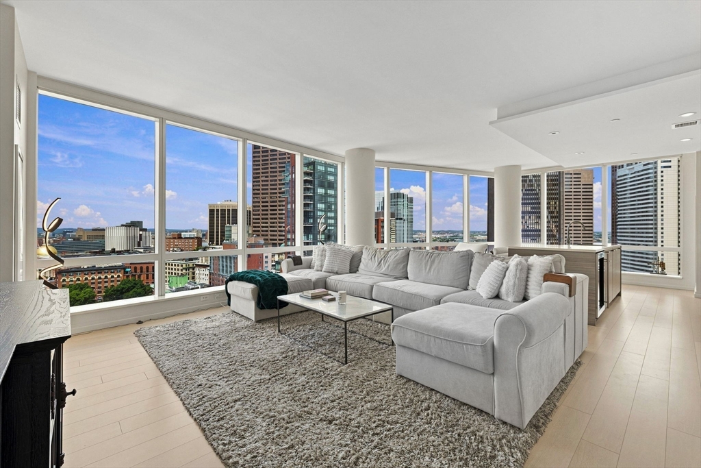 1 Franklin St #2604 in Boston
