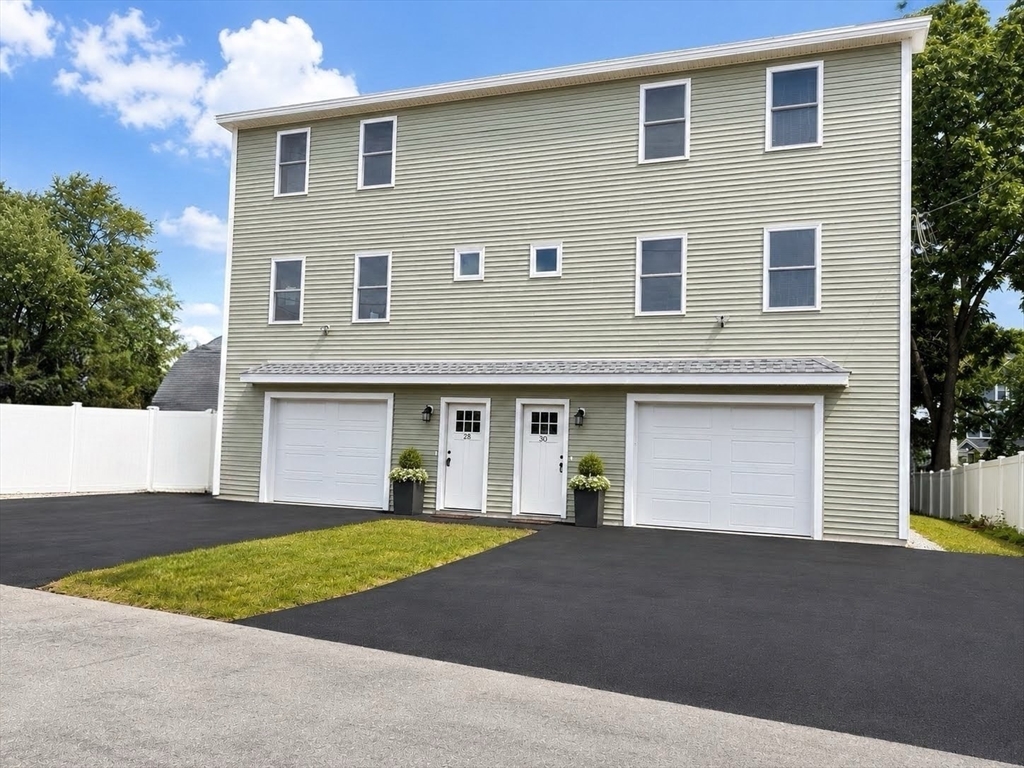 30 Quigley Ave #30 in North Chelmsford