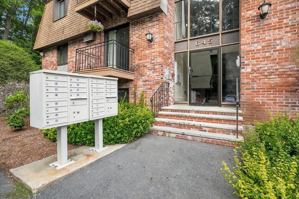 645 W Lowell Ave #8 in Haverhill