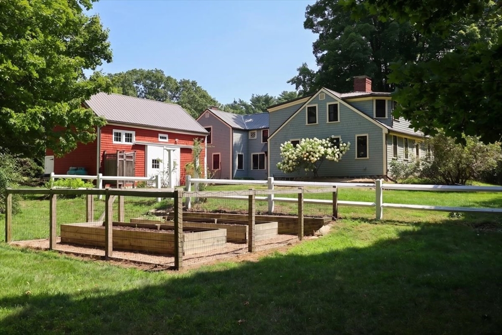56 Brigantine Cir in Norwell