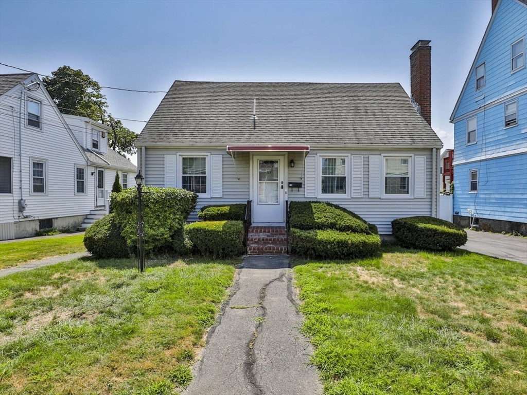 141 Hollis Ave in Quincy