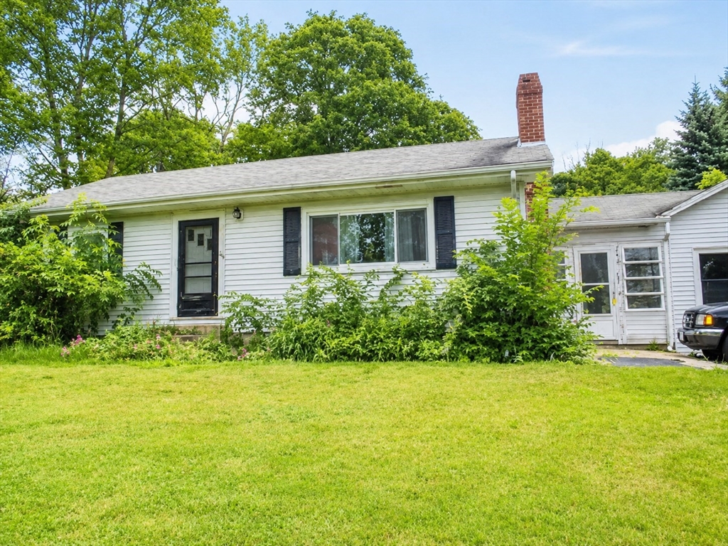 249 Main St in Wayland