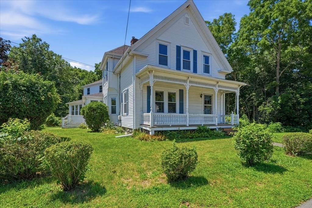 74 Wareham St in Middleboro