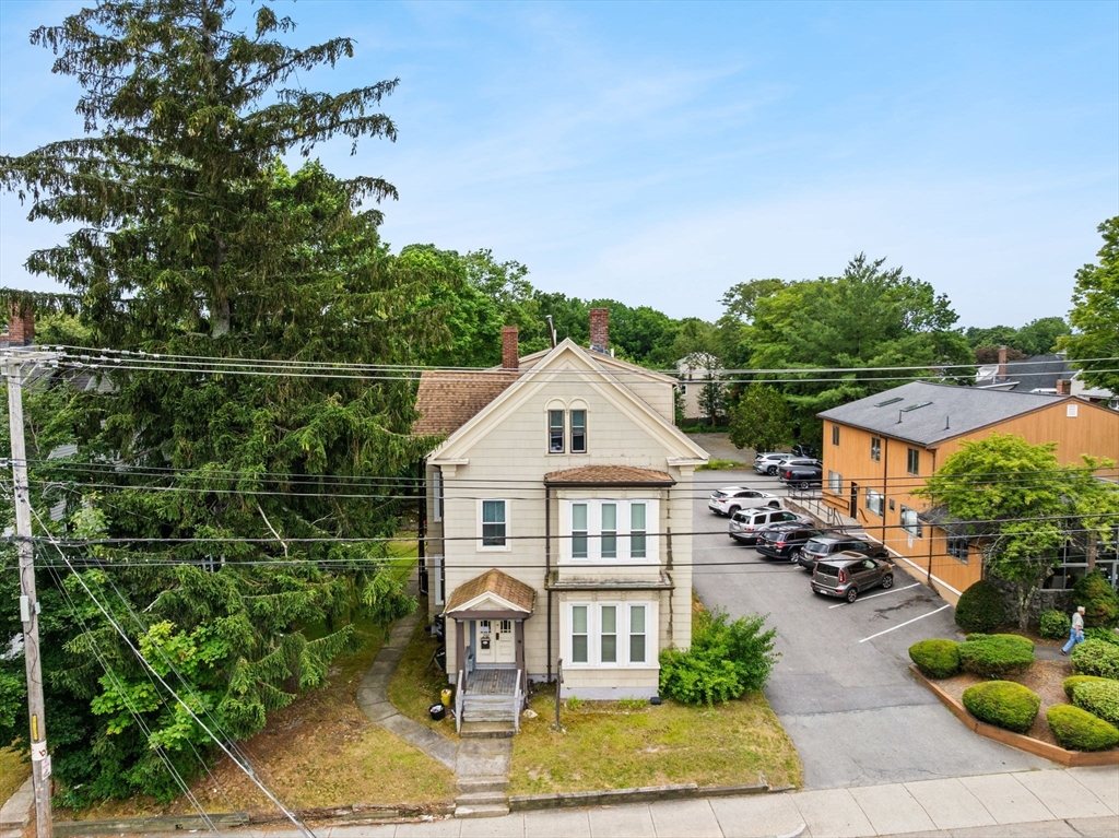 282 Belmont St in Brockton