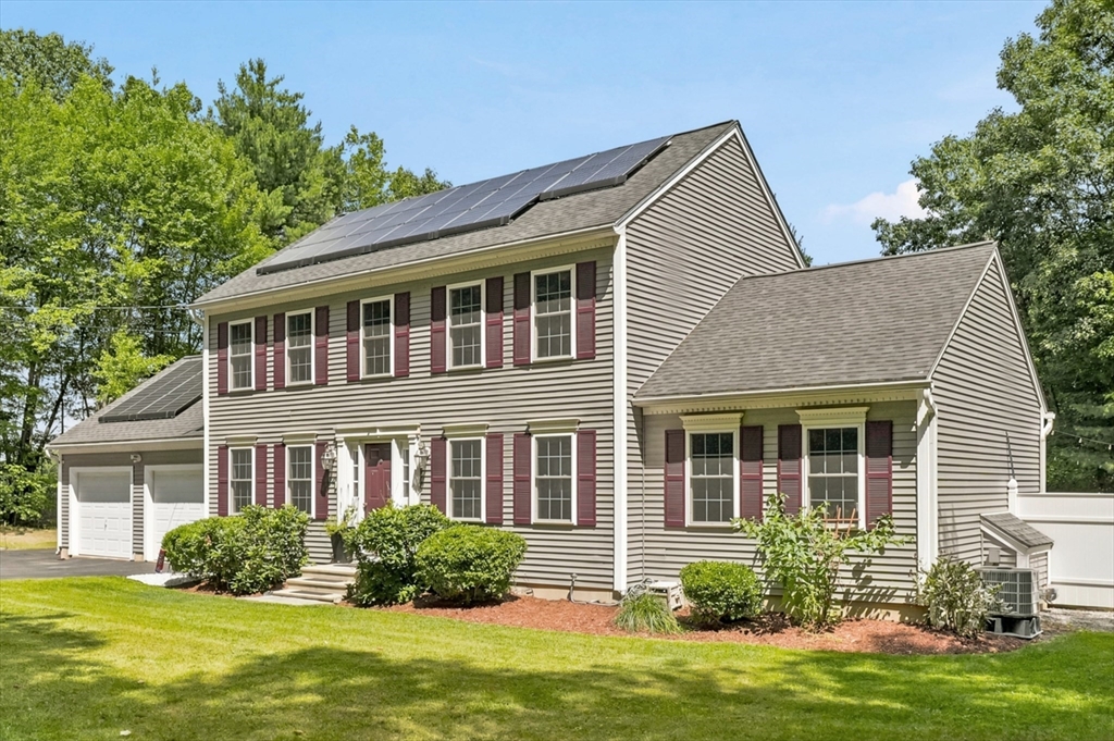 1725 Shirley Rd in Lancaster