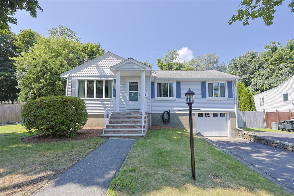 37 Cliftondale in Saugus