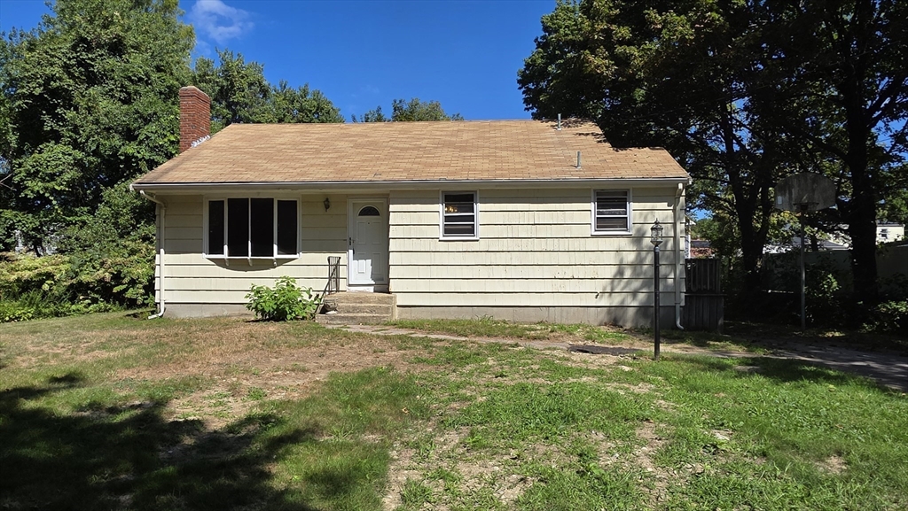29 Whitcomb Ter in South Weymouth