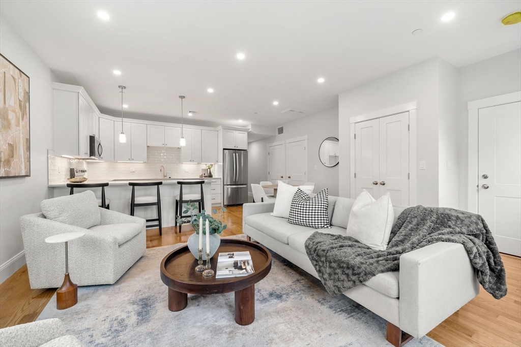 9 Downer Ct #4 in Dorchester