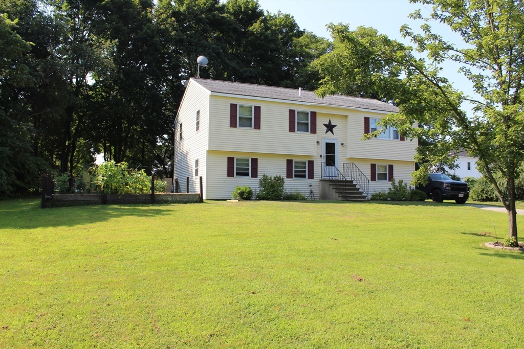 5 Howard George Ct in Salisbury