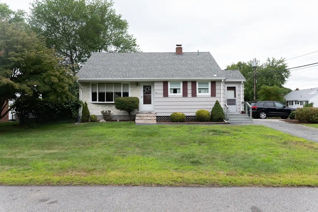 24 Hanson St in Brockton