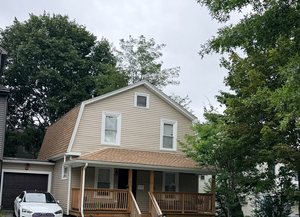 36 Standsh st in Worcester