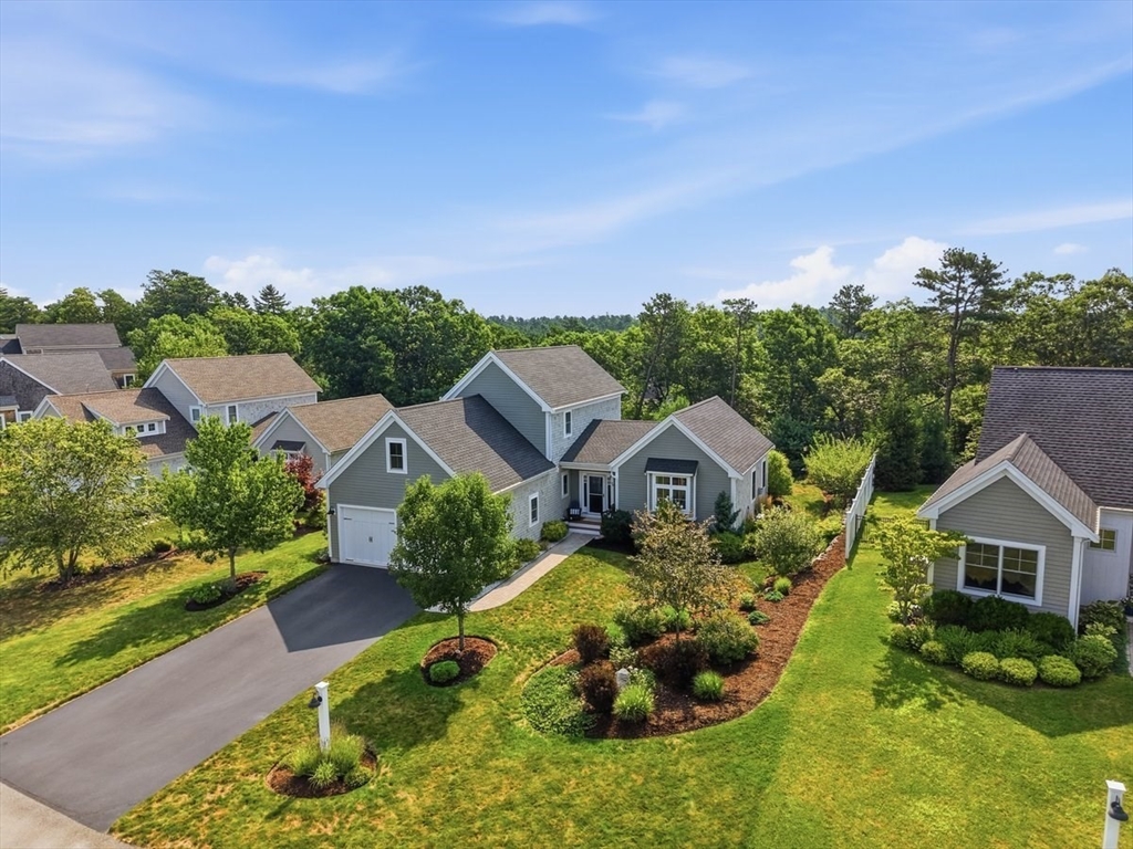 48 Inkberry Ln in Plymouth