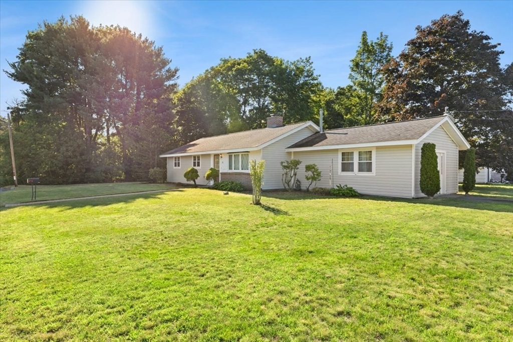 73 Oak Ridge Dr W in Brockton