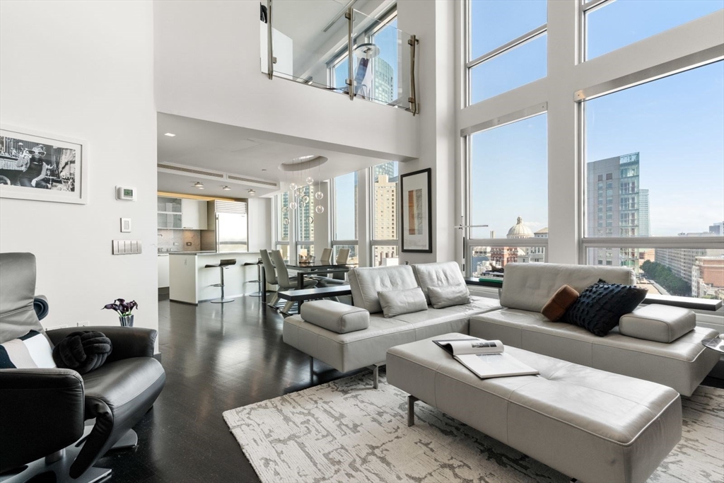 360 Newbury Street #805 in Boston
