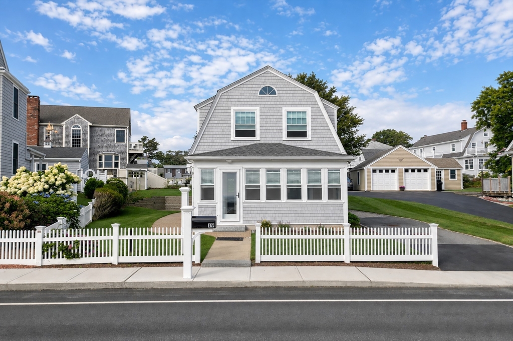 19 Priscilla Beach Rd in Plymouth