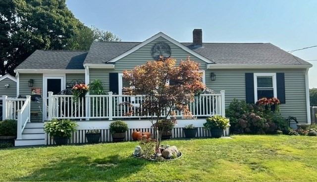 78 Doris Dr in Abington