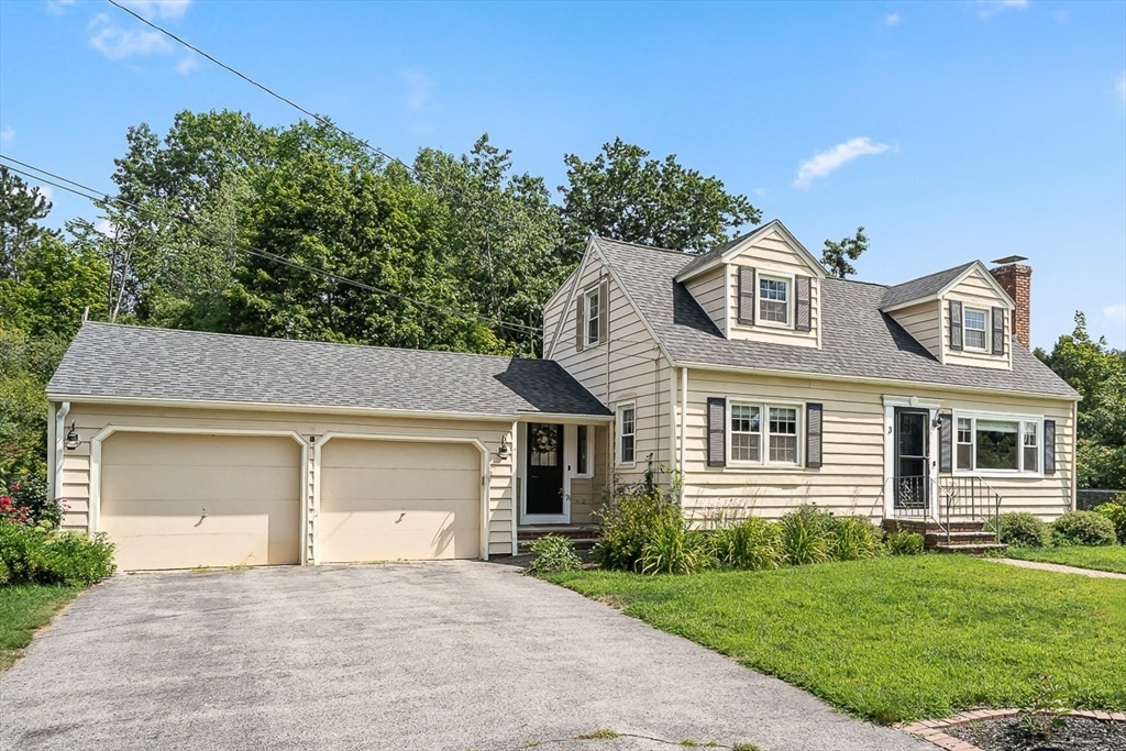 3 Butternut Lane in Methuen